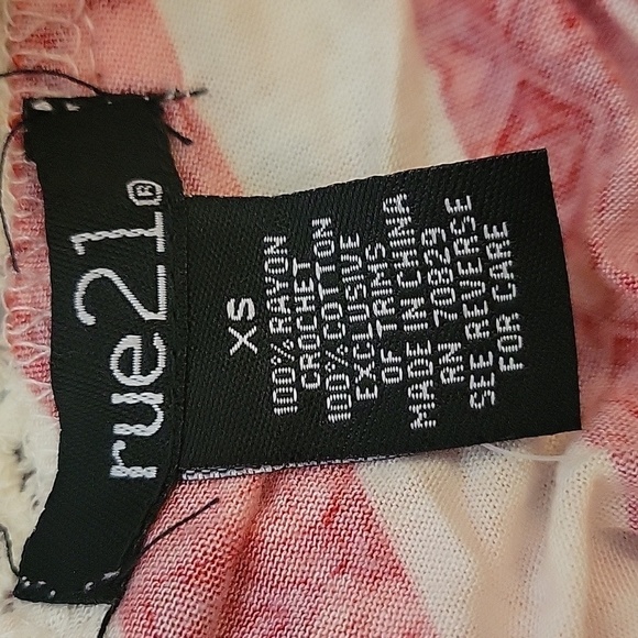 5/$25 RUE 21 American Flag Crochet Lace Fourth of July Tank Top - Picture 4 of 6